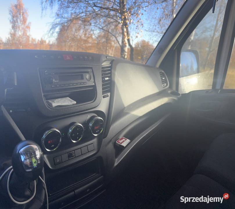 Iveco Daily plandeka ZAMIANA na blaszak busa manualna Lubomierz sprzedam