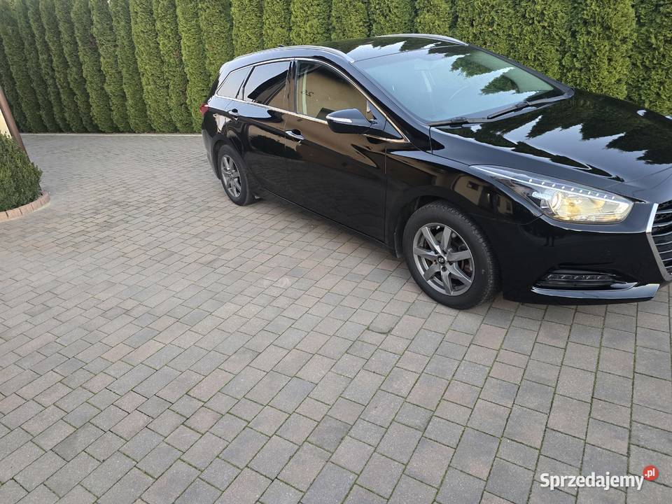 Hyundai i40 Kombi 17 CRDi Premium Zarejestrowany nieuszkodzony