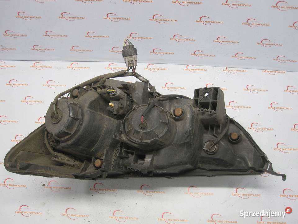 MITSUBISHI ASX I 11r lampa prawa przód ANGLIK Kielce sprzedam