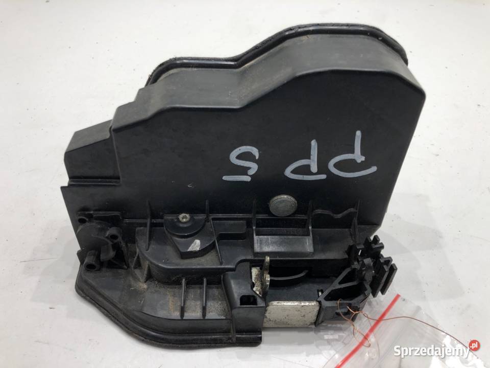 ZAMEK DRZWI PRAWY PRZÓD BMW E83 Kombi 7167074 podkarpackie