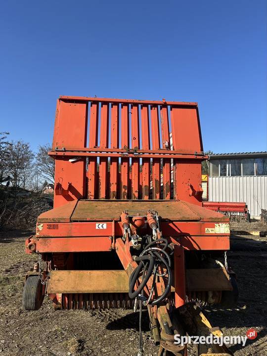 Przyczepa samozbierająca rozrzutnik obornika Claas Przyczepy rolnicze Olesno sprzedam