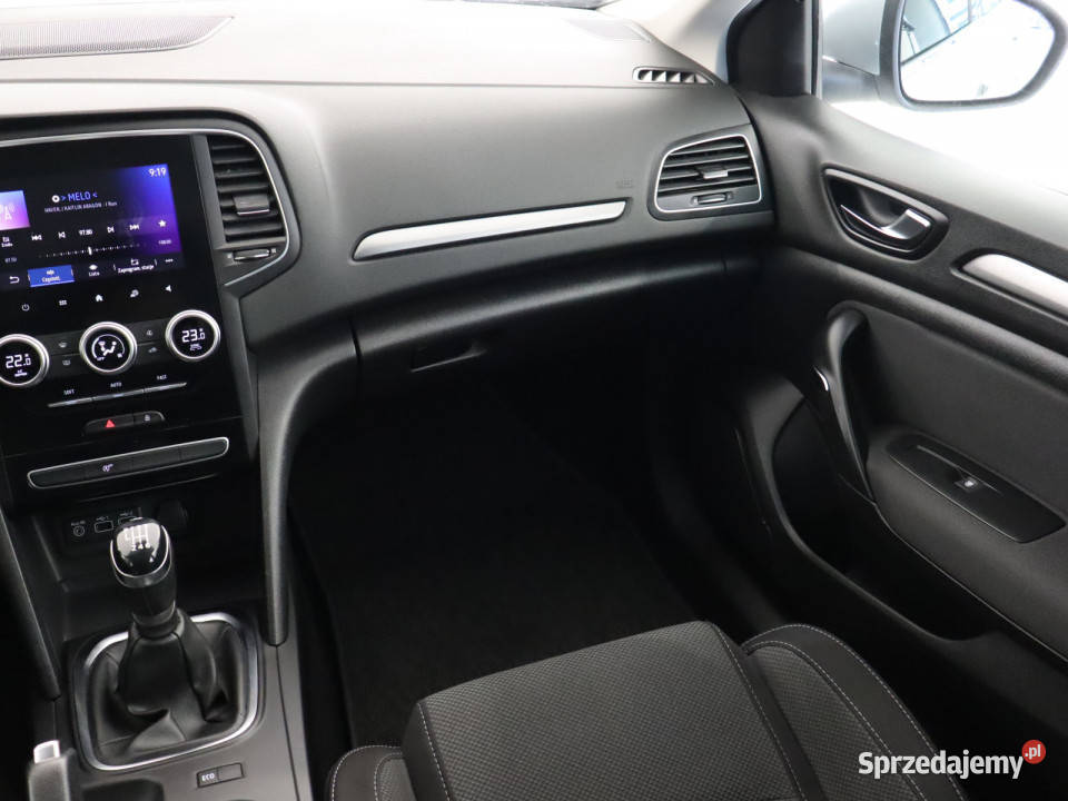 Renault Megane 13 TCe radio Bielany Wrocławskie