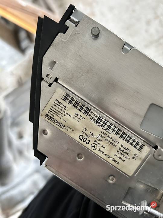 MERCEDES W221 Zmieniarka płyt Becker Lubaczów