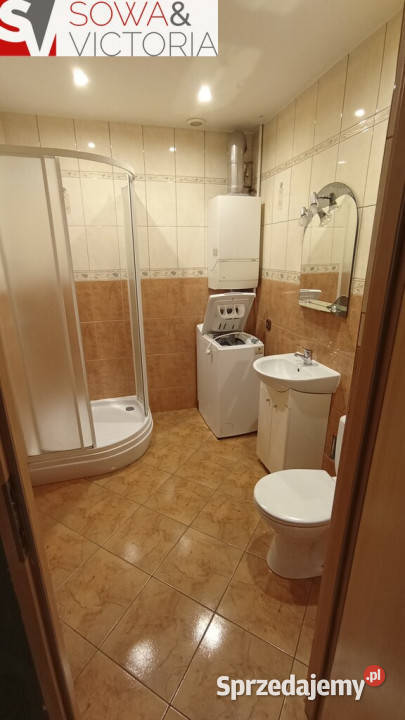 Mieszkanie w bocznej ulicy śródmieścia piwnica Nieruchomości dolnośląskie Wałbrzych