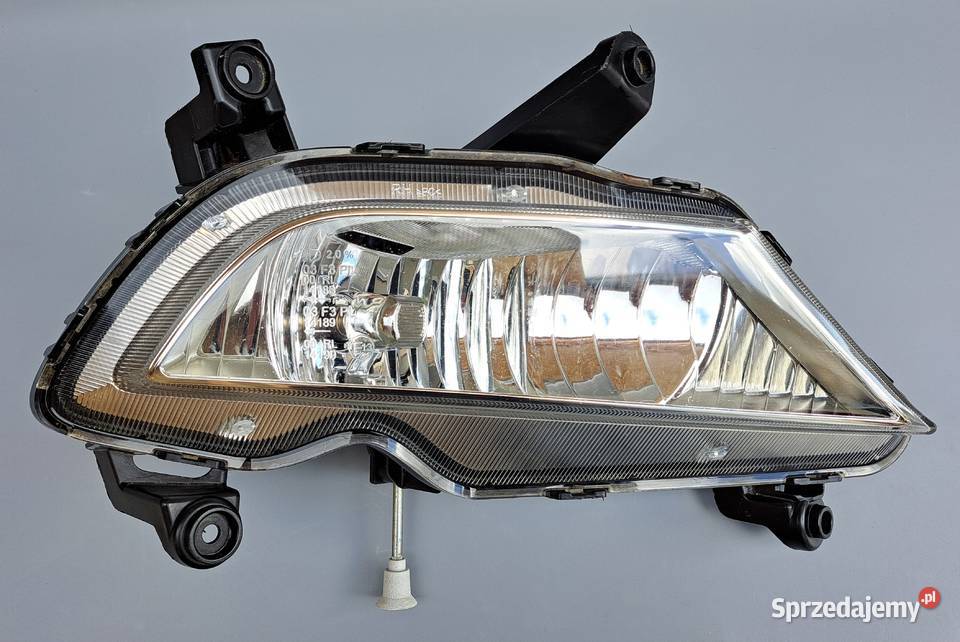 Halogen prawy Hyundai i20 II 20142018 92202C8000 Mielęcin sprzedam