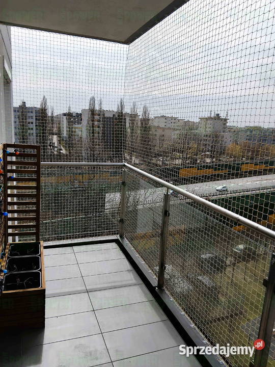 Założenie siatki przeciw ptakom Warszawa Siatka Pozostałe