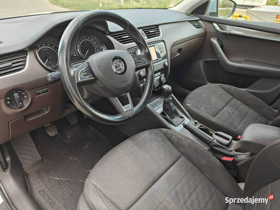 koda Octavia III 2013 biały mazowieckie Karczew sprzedam
