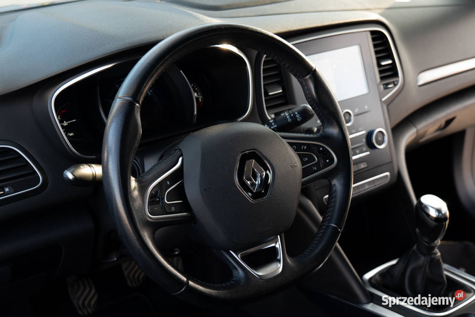 Renault Megane IV salon Polska bezwypadkowy kujawsko-pomorskie Bydgoszcz