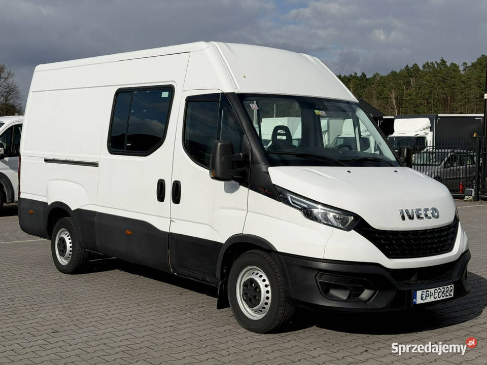 Iveco Daily 35S18 Brygadówka DOKA 7osób Furgon Widełki sprzedam