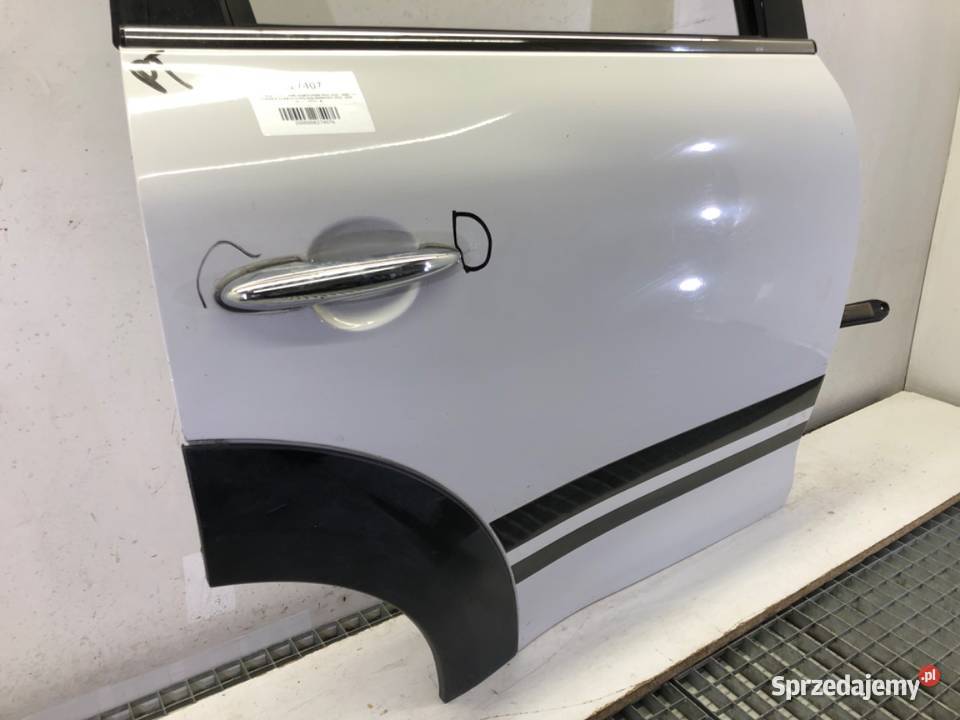 DRZWI PRAWY TYŁ MINI COUNTRYMAN R60 Hatchback