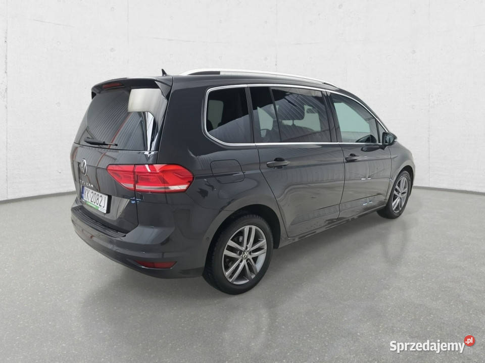 Volkswagen Touran Poleasingowe BZ III 2015 Komorniki