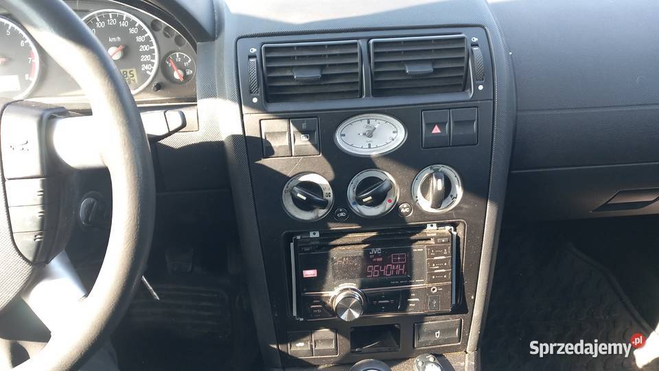 Sprzedam ford mondeo 18 benzyna Mondeo Morąg