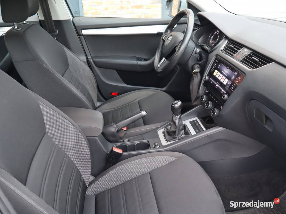 Skoda Octavia 16 TDI tempomat mazowieckie