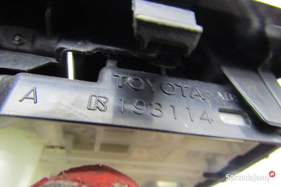 PRZEŁĄCZNIK SZYB PRZÓD PRZEDNI CITROEN C1 II