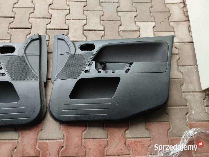 Ford Fusion Fiesta MK5 Boczek drzwi tapicerka wielkopolskie