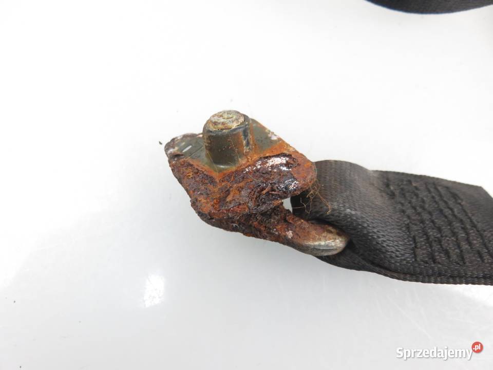 PAS PRAWY PRZEDNI MERCEDESBENZ W124 1248600085