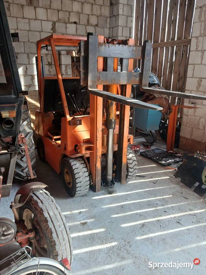 Wózek widłowy Bułgar silnik Perkins 3p Motoryzacja Wojsławice