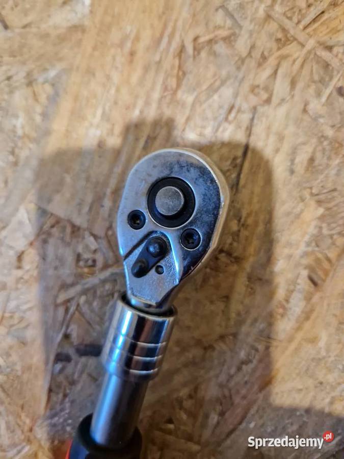 GRZECHOTKA TELESKOPOWA 14 KLUCZ TRESZCZOTA 215MM