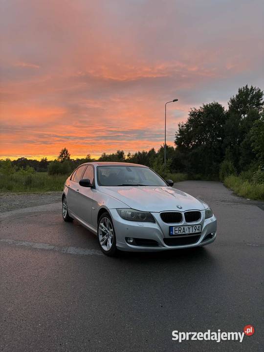 BMW E90 LCI 184 Xenony Rok produkcji 2011 Myszków