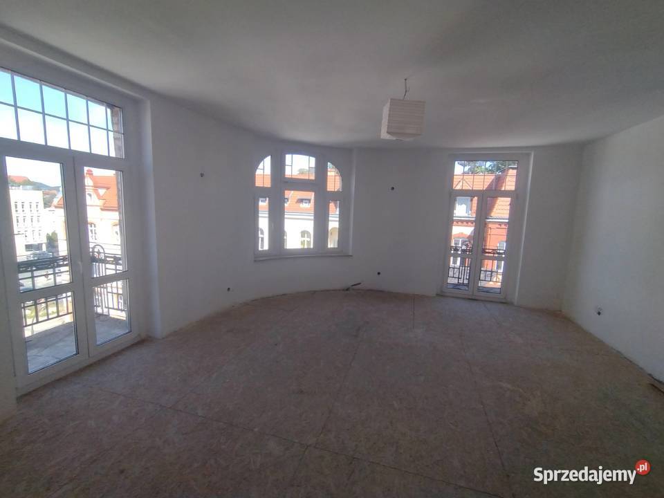 Sprzedam mieszkanie 100 m2 w centrum Jeleniej Jelenia Góra