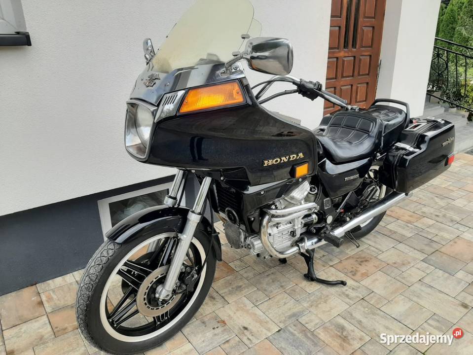 Honda Gl 500 Interstate silverwing 65 1982 manualna Chobrzany