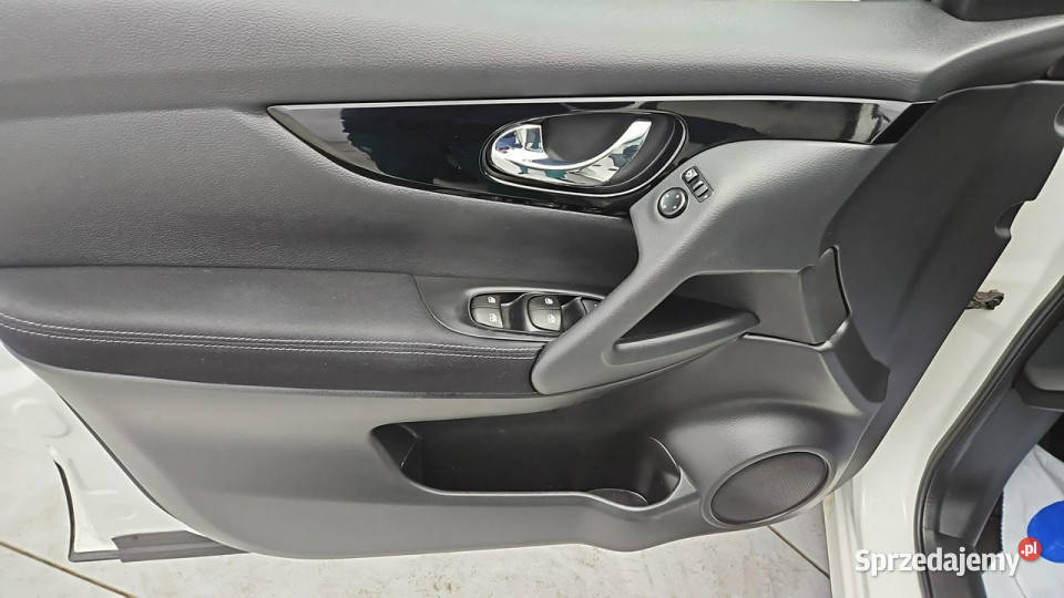 Nissan Qashqai DIGT NConnecta DCT Z Polskiego nieuszkodzony Qashqai Warszawa