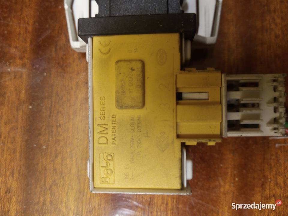 Elektrozamek do drzwiczek pralki Whirlpool Lublin