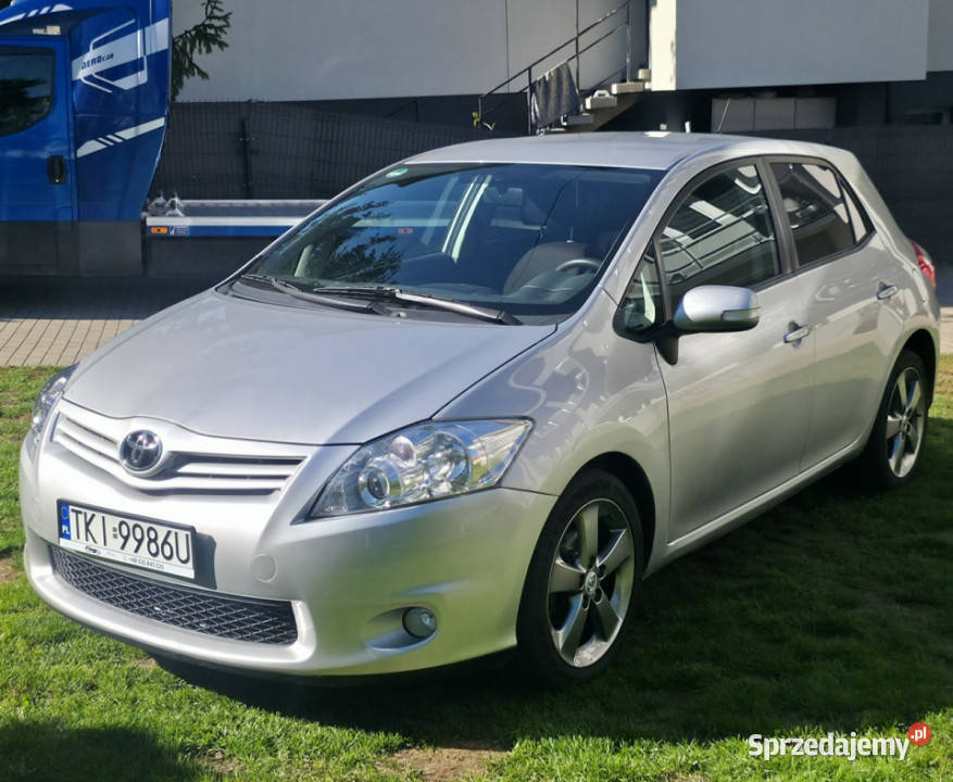 Toyota Auris 16 Benzyna Serwisowany Gwarancja Piekoszów
