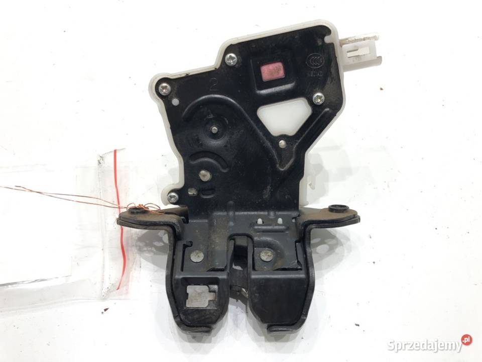ZAMEK KLAPY TYŁ RENAULT KADJAR Hatchback
