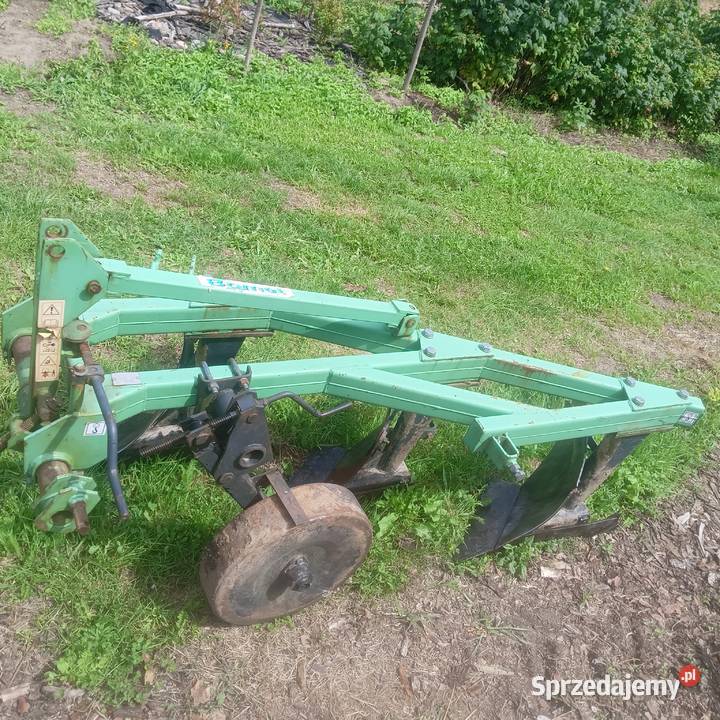 Sprzedam pług trzy skibowy Garbatka Długa