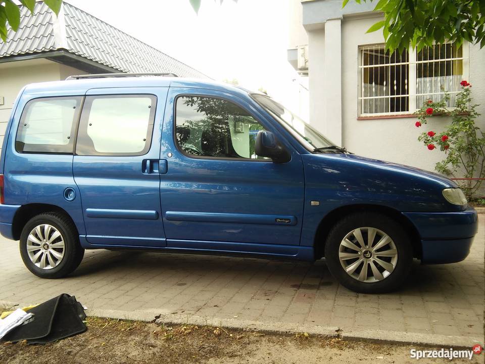 CITROEN BERLINGO 16 16 V Szklany dach panorama manualna Płock