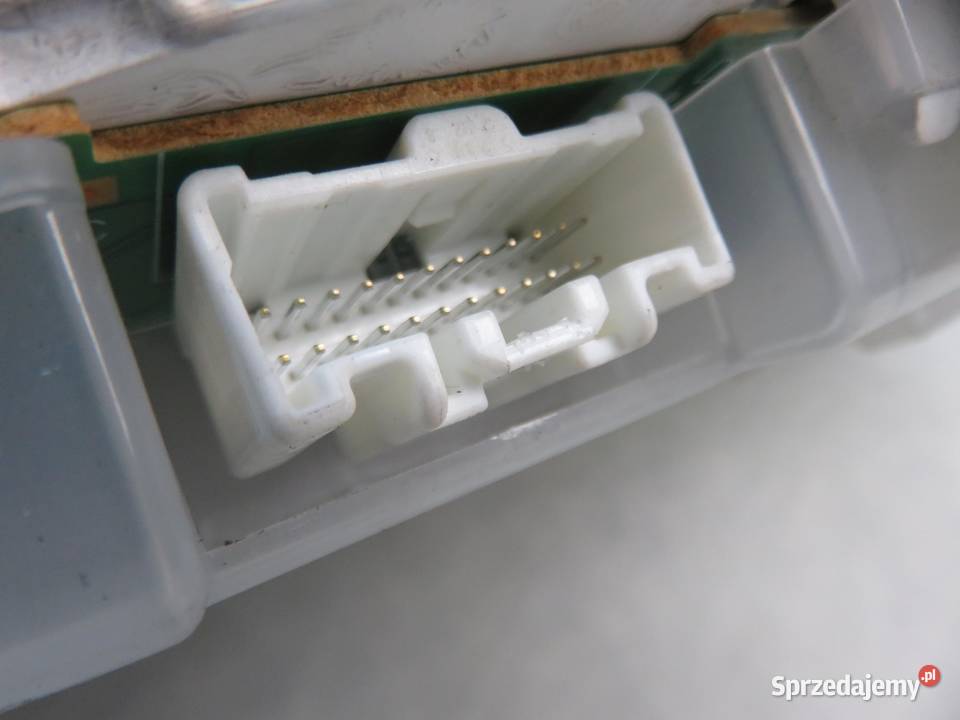 LICZNIK MAZDA 5 CR19 2 LFF7 CGCC79C małopolskie