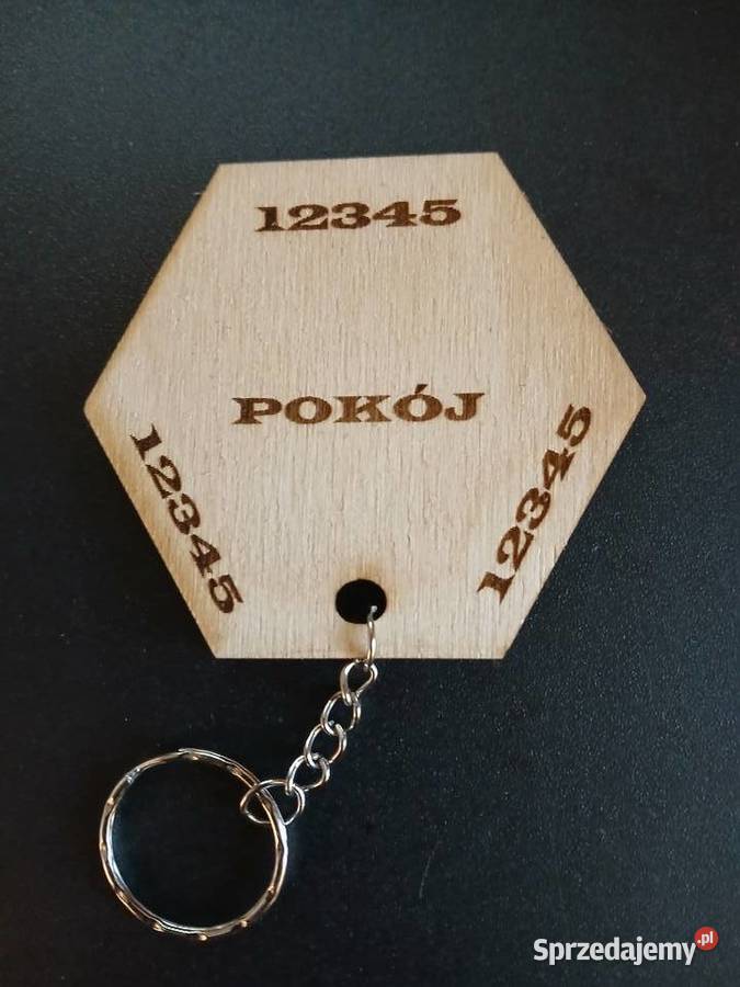 Firmowy brelok drewniany z logo numeracja Rękodzieło Antyki, Sztuka, Kolekcje Skawina sprzedam