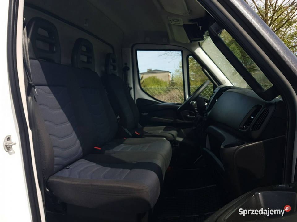 Iveco 70C18 KONTENER ROLETY BOK DO TRANSPORTU Samochody ciężarowe Poręba