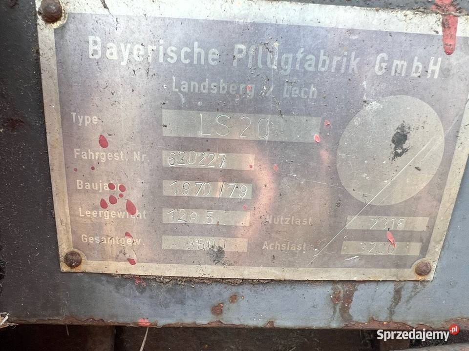 Przyczepa samozbierajaca Święta Anna