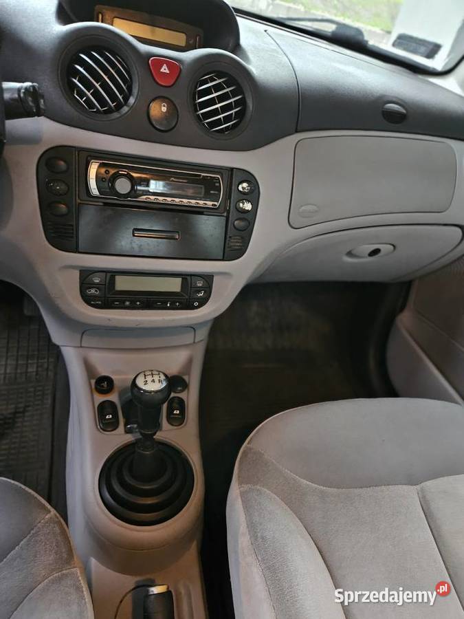 Citroen C3 16 Exclusive 2 komplety opon Gdańsk sprzedam