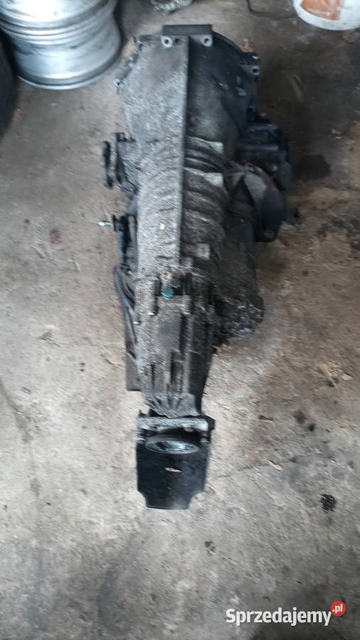 Skrzynia biegów audi A8 D2 33 mały przebieg Łódź