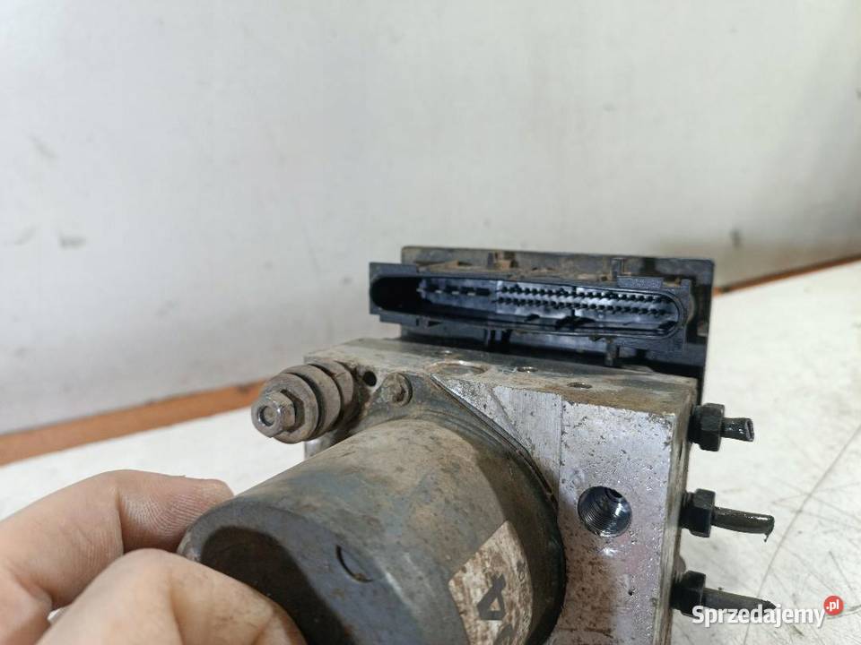 POMPA ABS HYUNDAI SANTA FE II 589102B600