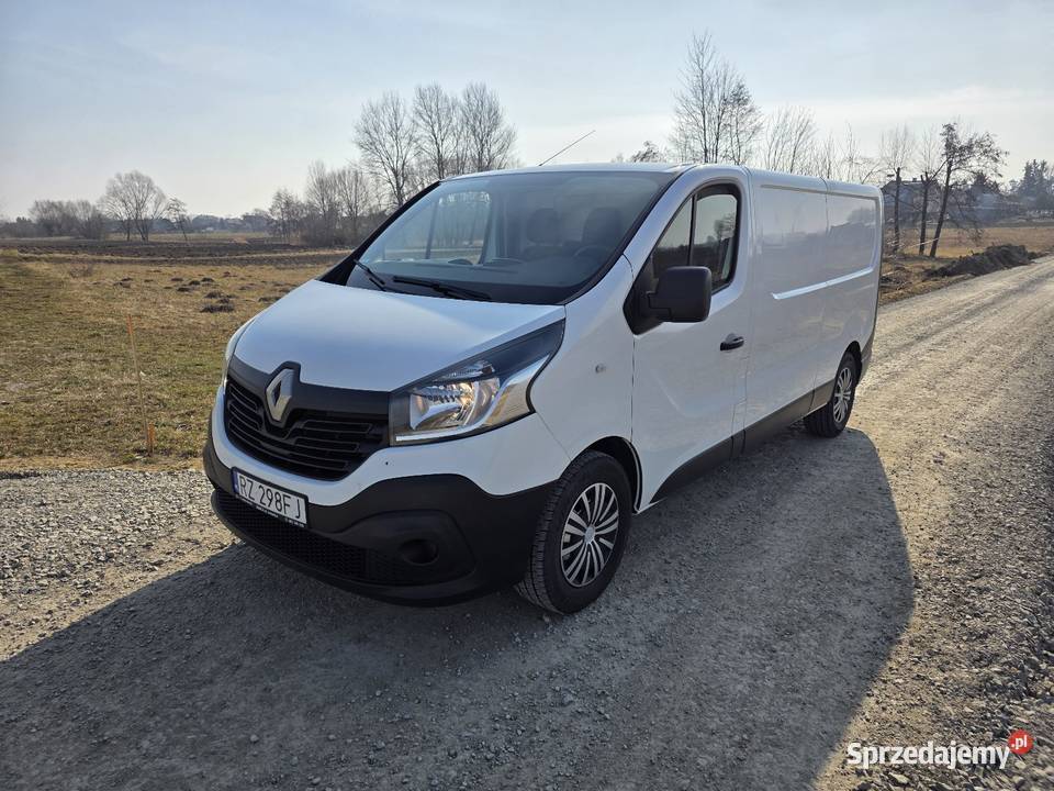 Renault Trafic 16D L2H1 Faktura VAT bluetooth Rzeszów