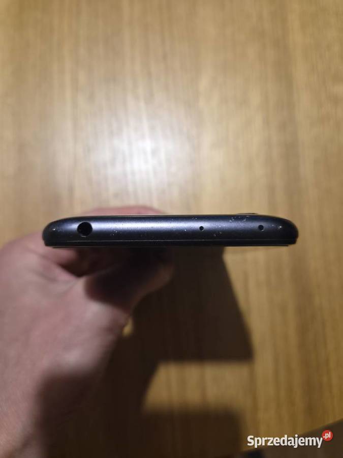 Xiaomi Mi 9 Lite 6 GB 64 GB stan idealny