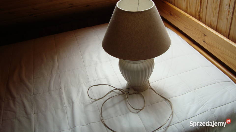 Żyrandole cztery sztuki eleganckie nieużywane Warszawa