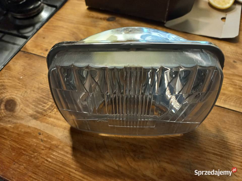 Lampy przednie fiat 126 p wielkopolskie Wiórek sprzedam