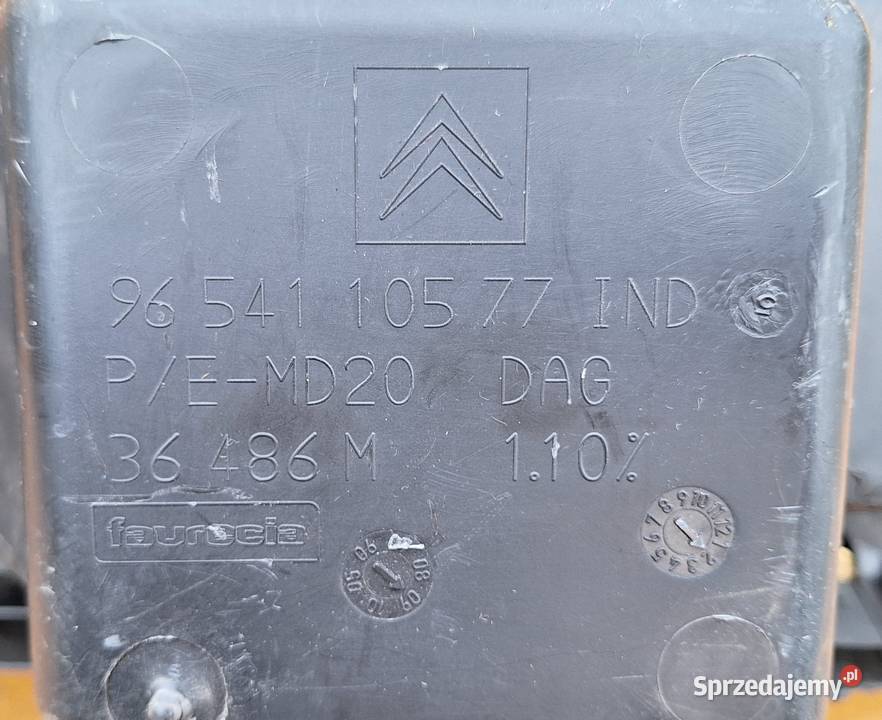 CITRIEN C4 PICASSO SCHOWEK PASAŻERA 9654110577 Radom