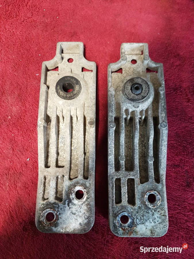 OPEL INSIGNIA A MOCOWANIE CHLODNICY UCHWYT Rok produkcji 2012 Turek