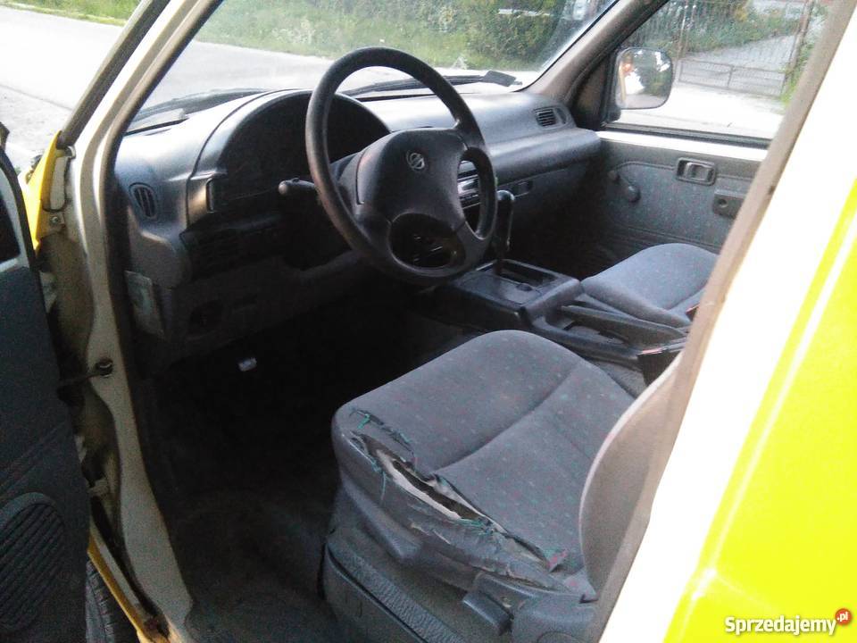 Sprzedam Nissan Vanette z 97r silnik 23d warmińsko-mazurskie