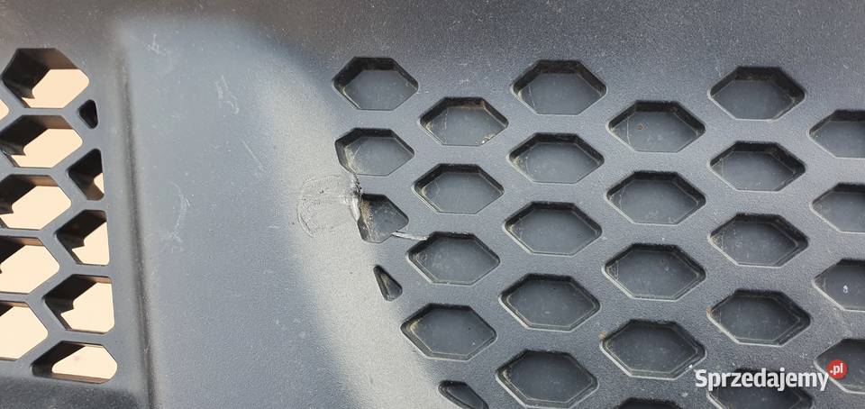 SMART FORTWO KRATKA ZDERZAKA PRZÓD ATRAPA zderzaki Trzciel sprzedam