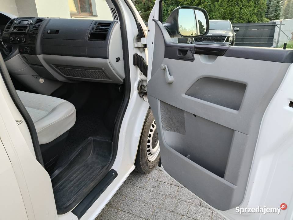 Volkswagen Transporter T5 20140 polski salon