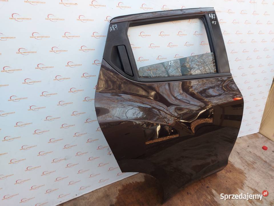 NISSAN JUKE F15 15r drzwi prawe tył 150 mikronów Kielce