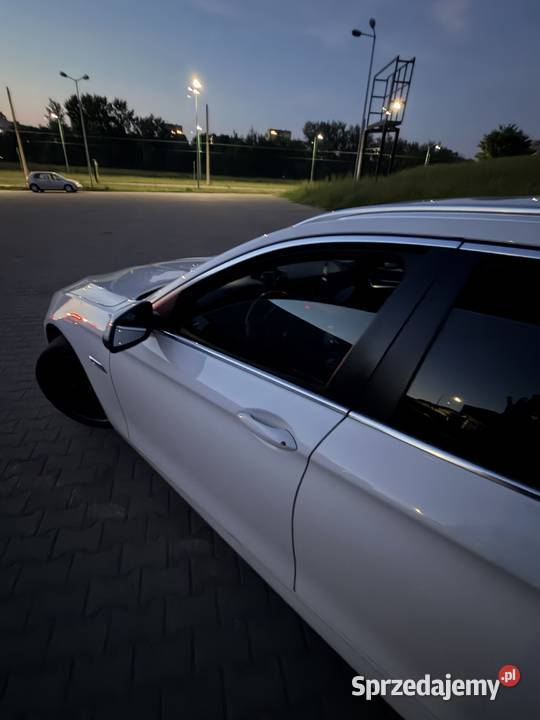 BMW Seria 5 520d 2013r disel białe śląskie Tychy