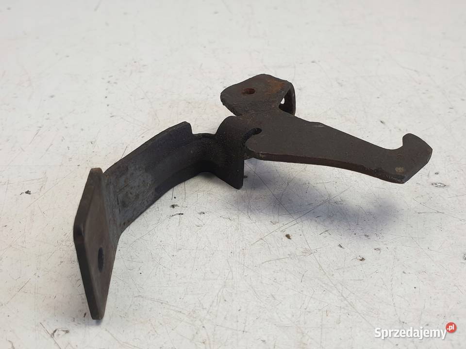 RYGIEL PRZEDNIEJ MASKI przód Opel Corsa C Rudka